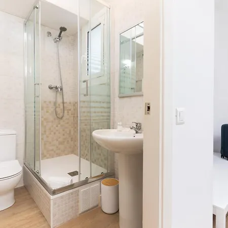Mayerling Bisbe Urquinaona Apartment