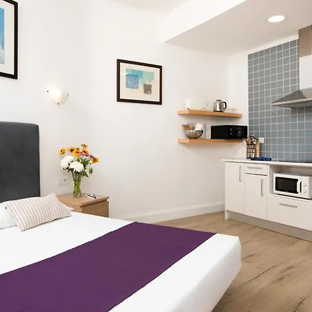 Mayerling Bisbe Urquinaona Apartment *