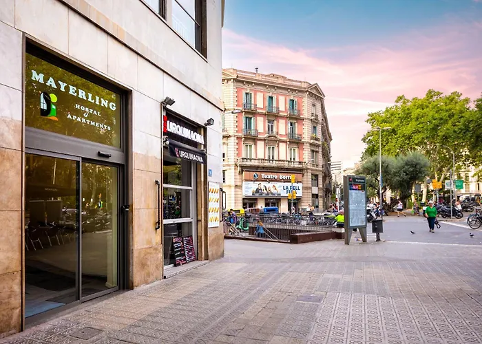 Mayerling Bisbe Urquinaona Apartment