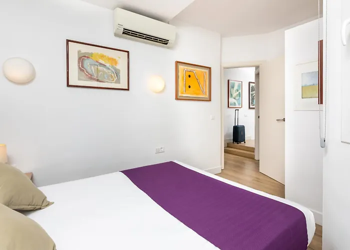 Mayerling Bisbe Urquinaona Apartment *